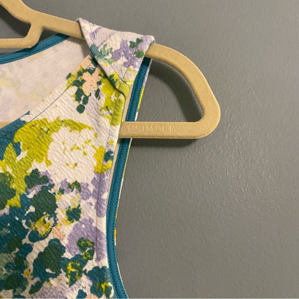 Maeve Floral Textured Boat Neck Scoop Tank Top in Yellow, Green & Lavender Sz S - Picture 6 of 9